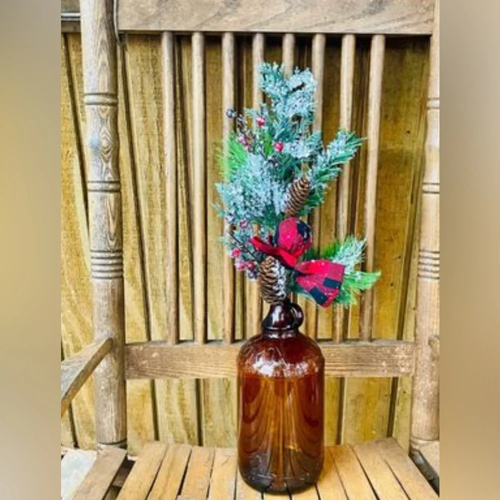 *Sparkle Buffalo Check Pine Spray